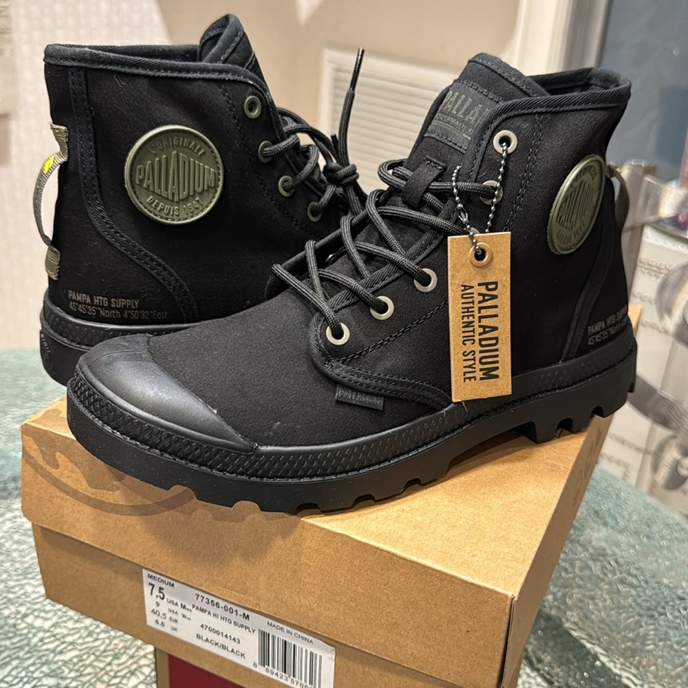 Palladium Authentic Style Pampa Hi Htg Supply Style 77356-001-M Men 7.5 Women 9 - Picture 8 of 11